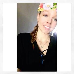 Meet your Posher, Tina